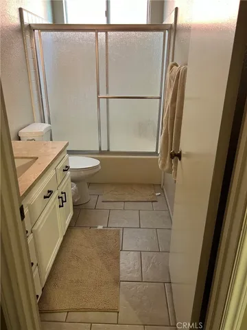 1211 Kingsdale Drive, Corona, California 92878