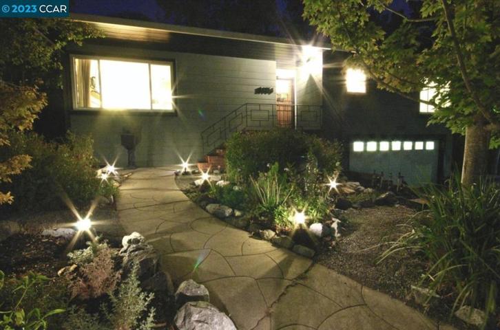 18754 Crest Ave, Castro Valley, California 94546