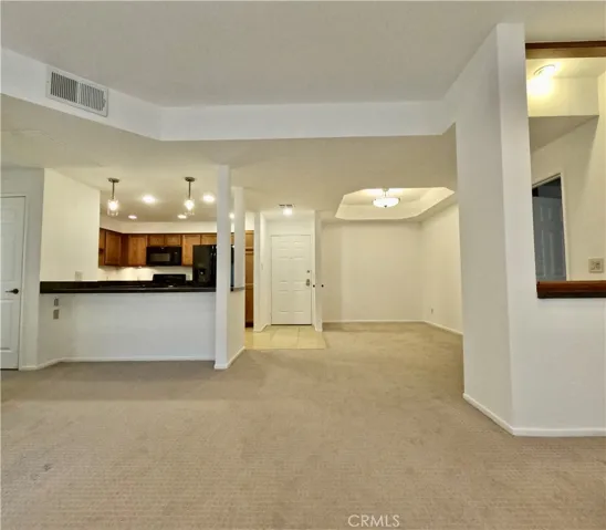 5420 Sylmar Avenue 213, Sherman Oaks, California 91401