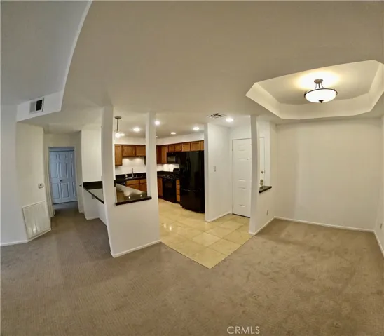 5420 Sylmar Avenue 213, Sherman Oaks, California 91401