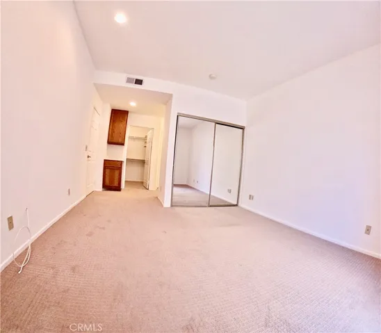 5420 Sylmar Avenue 213, Sherman Oaks, California 91401