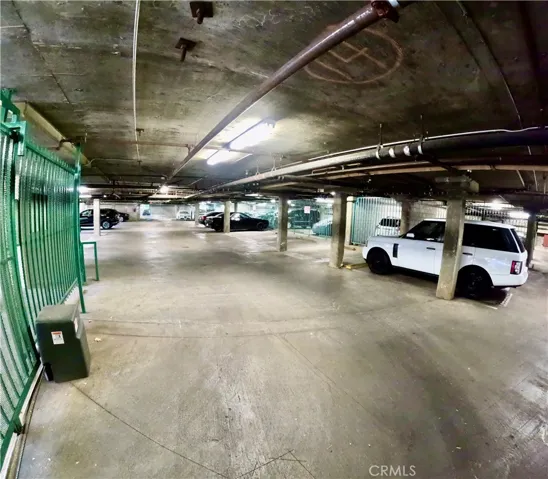 5420 Sylmar Avenue 213, Sherman Oaks, California 91401