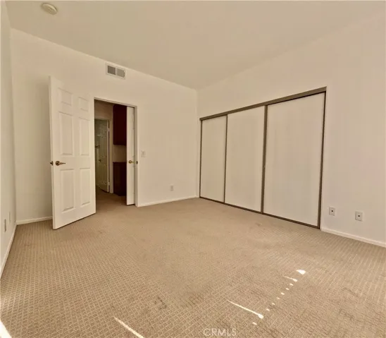 5420 Sylmar Avenue 213, Sherman Oaks, California 91401