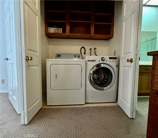 5420 Sylmar Avenue 213, Sherman Oaks, California 91401