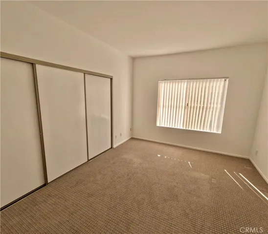5420 Sylmar Avenue 213, Sherman Oaks, California 91401