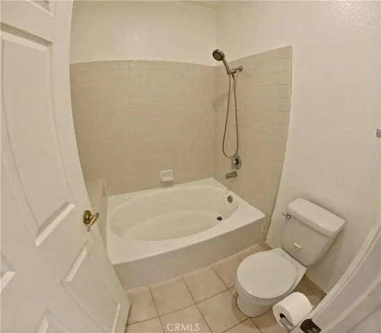 5420 Sylmar Avenue 213, Sherman Oaks, California 91401