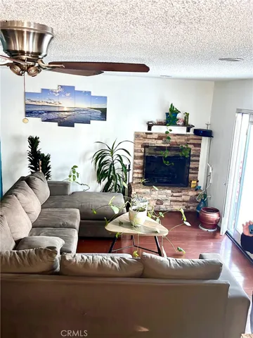 16107 S Bradfield Avenue, Compton, California 90221