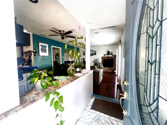 16107 S Bradfield Avenue, Compton, California 90221