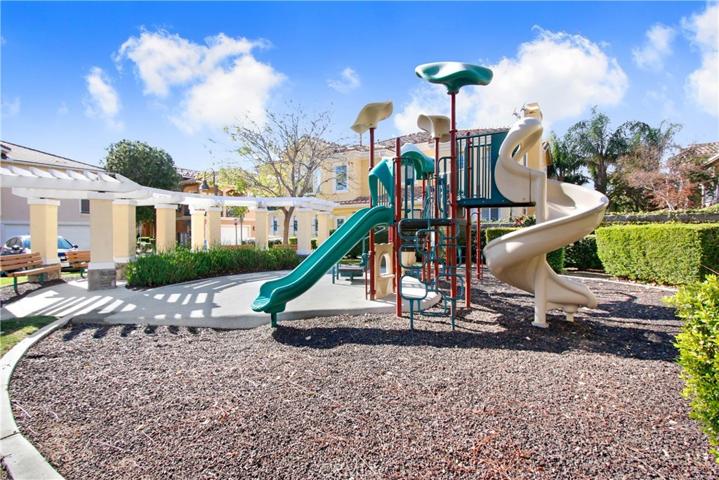 4194 Alicia Way Unit A, Simi Valley, California 93063