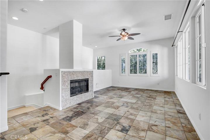 4194 Alicia Way Unit A, Simi Valley, California 93063