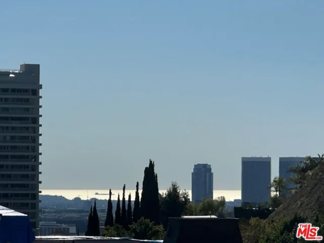 1417 Bluebird Avenue, Los Angeles, California 90069