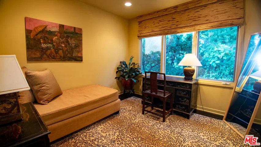 1417 Bluebird Avenue, Los Angeles, California 90069