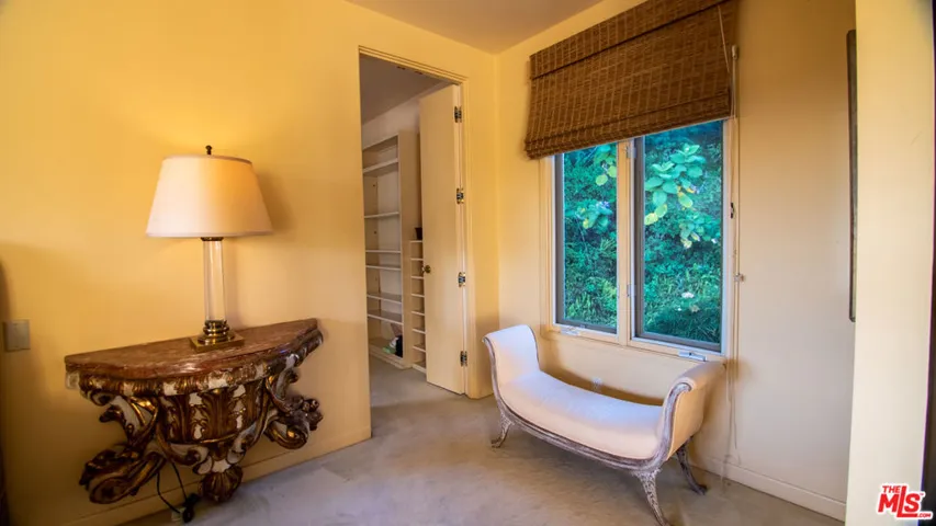 1417 Bluebird Avenue, Los Angeles, California 90069