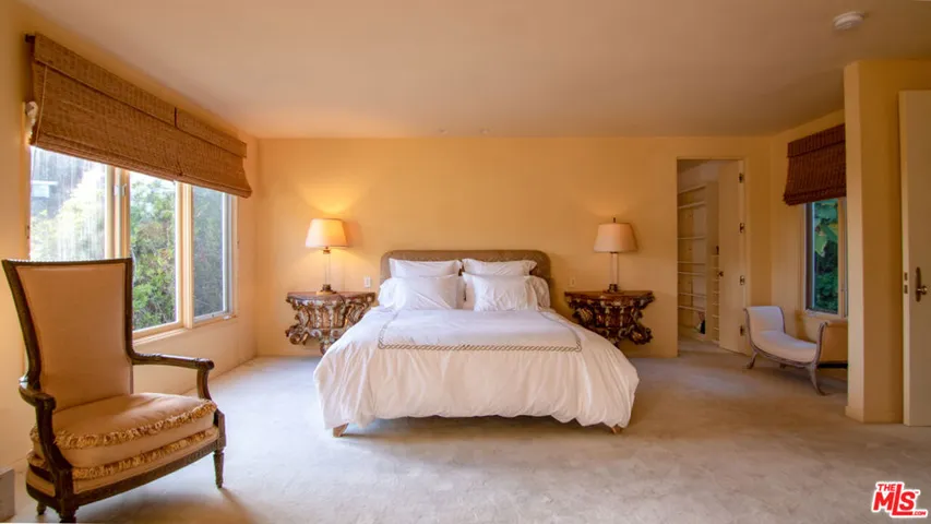 1417 Bluebird Avenue, Los Angeles, California 90069