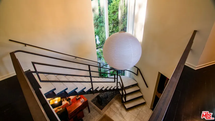 1417 Bluebird Avenue, Los Angeles, California 90069