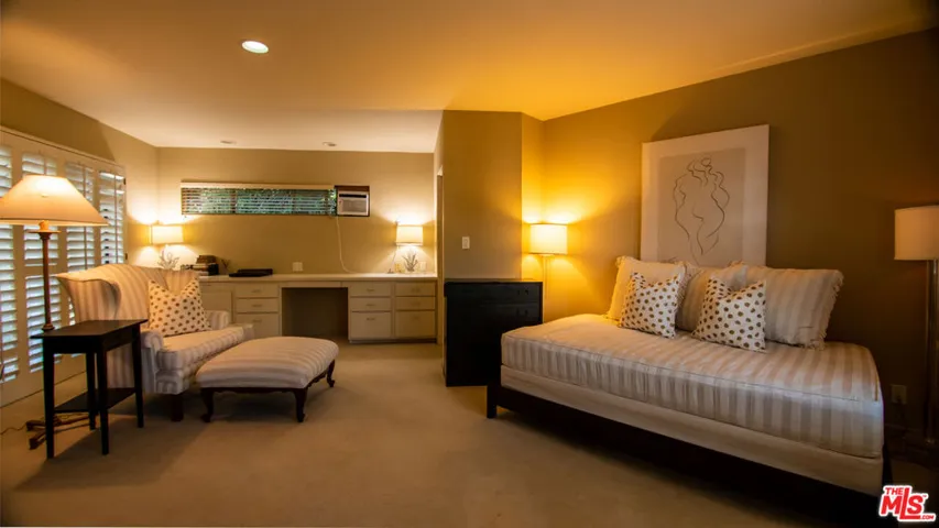 1417 Bluebird Avenue, Los Angeles, California 90069