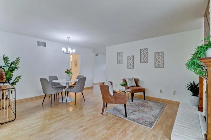 9669 Derald Road, Santee, California 92071
