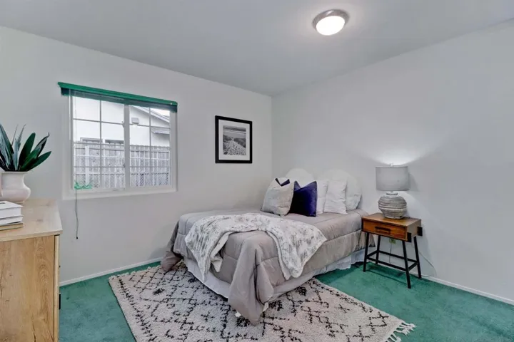 9669 Derald Road, Santee, California 92071