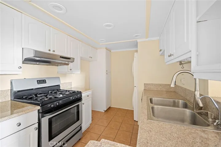 460 Oak Street Unit 308, Glendale, California 91204
