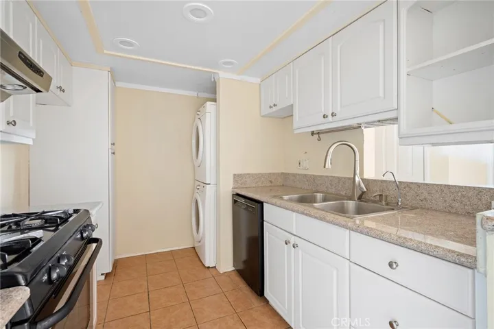 460 Oak Street Unit 308, Glendale, California 91204