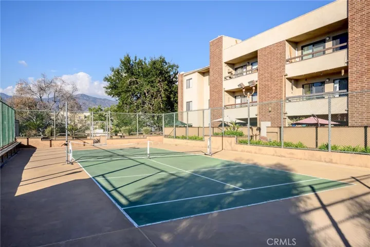 460 Oak Street Unit 308, Glendale, California 91204