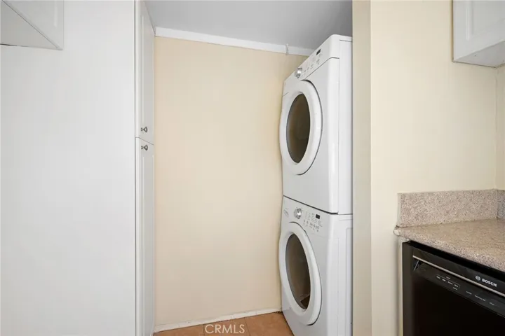 460 Oak Street Unit 308, Glendale, California 91204