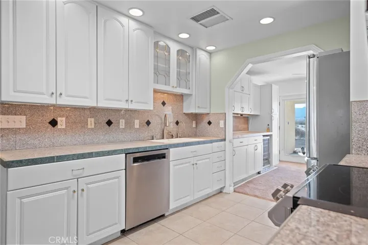 3530 Indian Cove Road, 29 Palms, California 92277