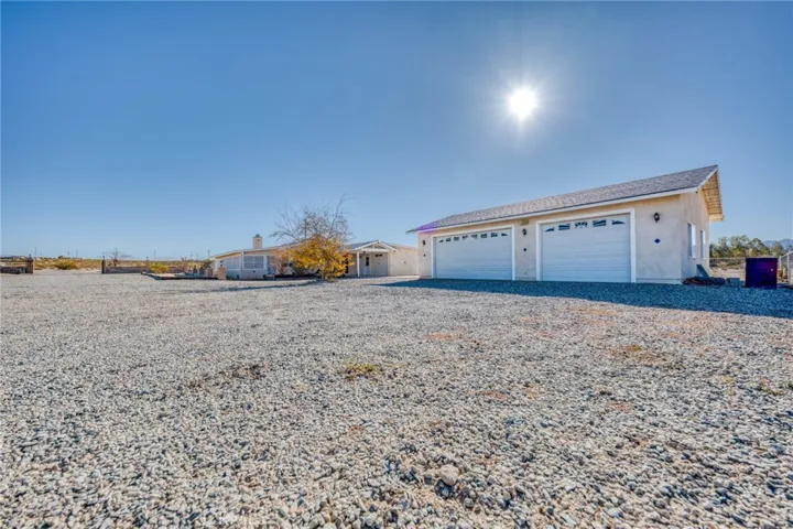 3530 Indian Cove Road, 29 Palms, California 92277