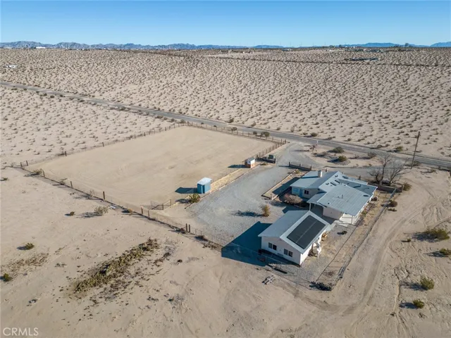 3530 Indian Cove Road, 29 Palms, California 92277