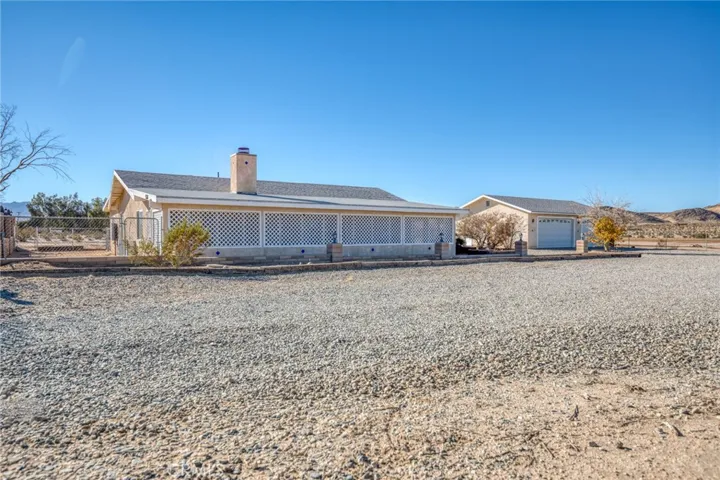 3530 Indian Cove Road, 29 Palms, California 92277