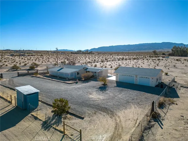 3530 Indian Cove Road, 29 Palms, California 92277
