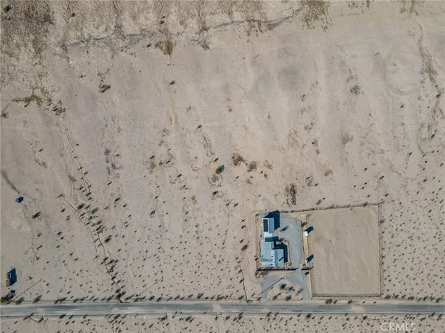 3530 Indian Cove Road, 29 Palms, California 92277