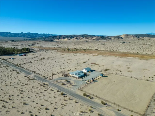 3530 Indian Cove Road, 29 Palms, California 92277