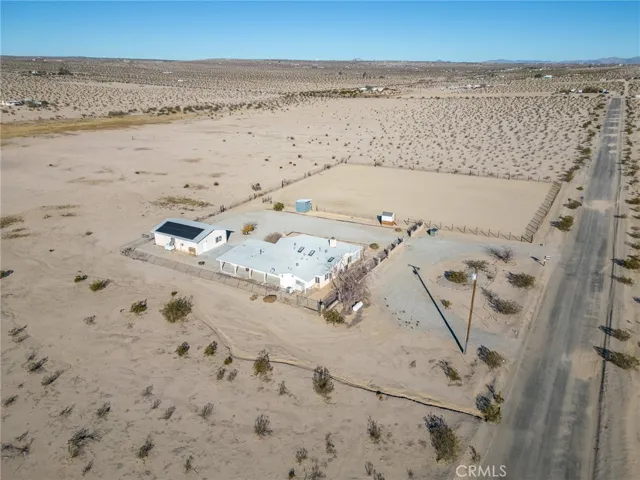 3530 Indian Cove Road, 29 Palms, California 92277