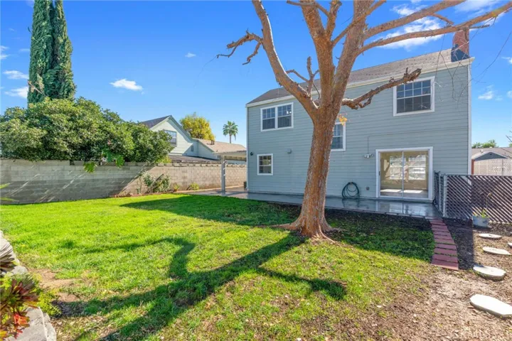 1799 Cottonwood Drive, Colton, California 92324