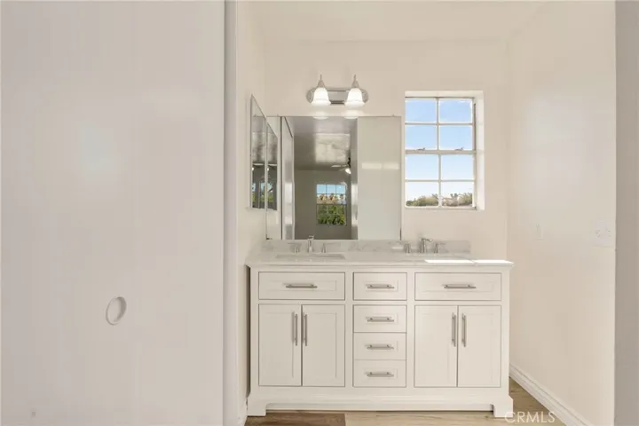 1799 Cottonwood Drive, Colton, California 92324