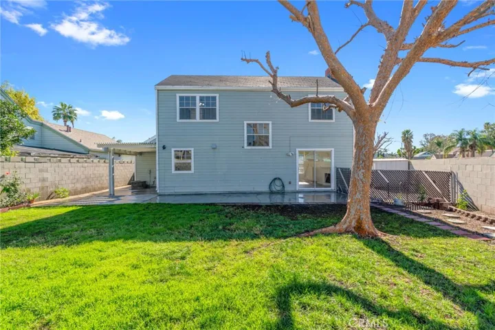 1799 Cottonwood Drive, Colton, California 92324