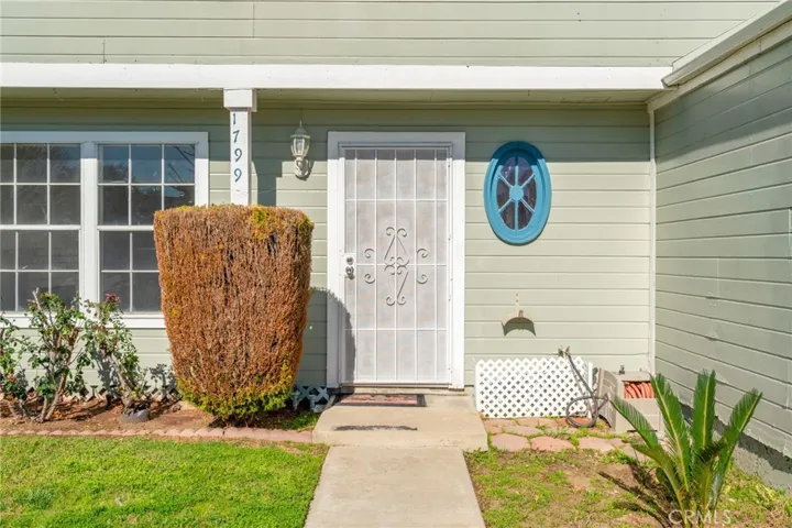 1799 Cottonwood Drive, Colton, California 92324