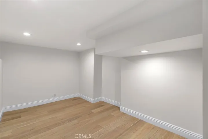 412 Vista Flora, Newport Beach, California 92660