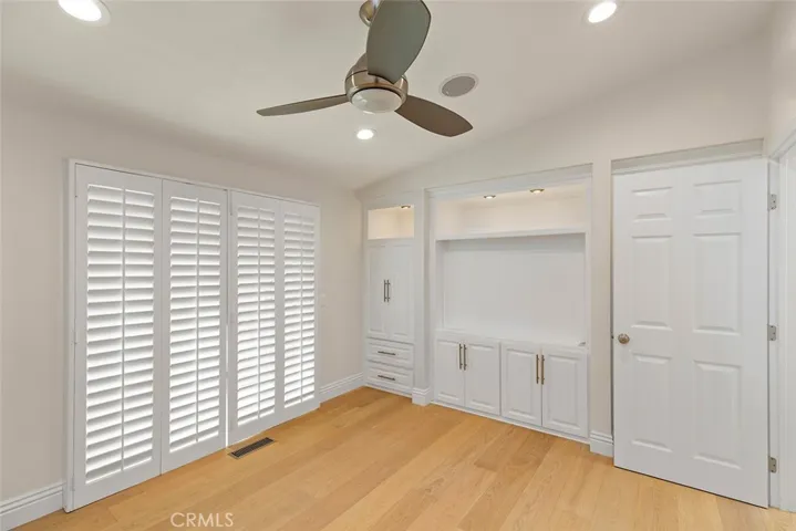 412 Vista Flora, Newport Beach, California 92660