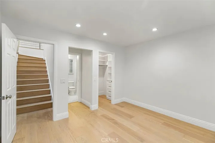412 Vista Flora, Newport Beach, California 92660