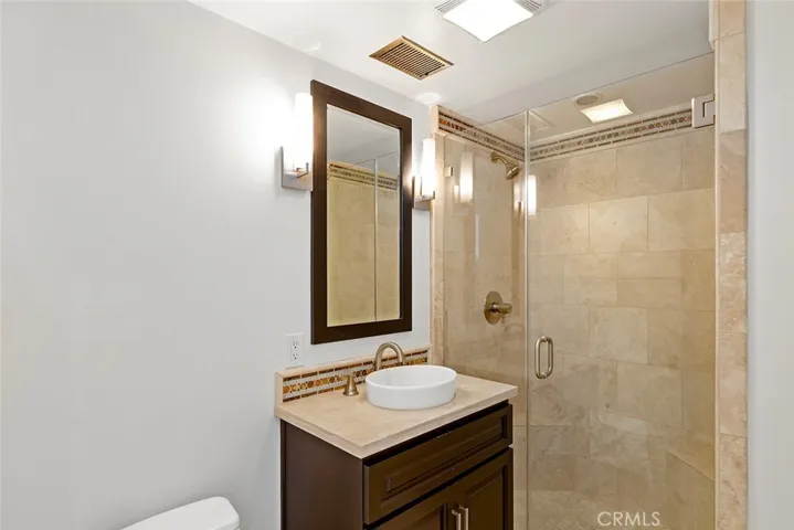 412 Vista Flora, Newport Beach, California 92660