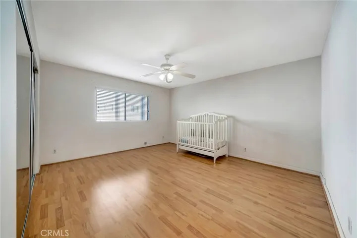 5315 Zelzah Avenue 6, Encino, California 91316