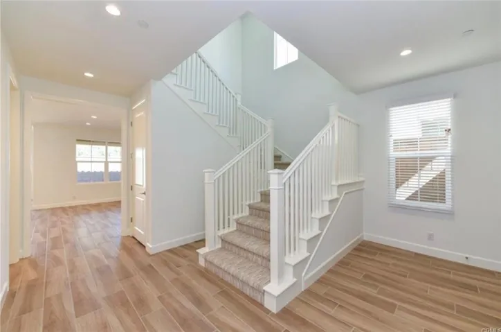 121 Mistletoe, Irvine, California 92620