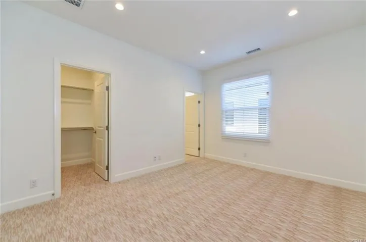 121 Mistletoe, Irvine, California 92620
