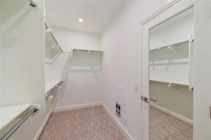 121 Mistletoe, Irvine, California 92620