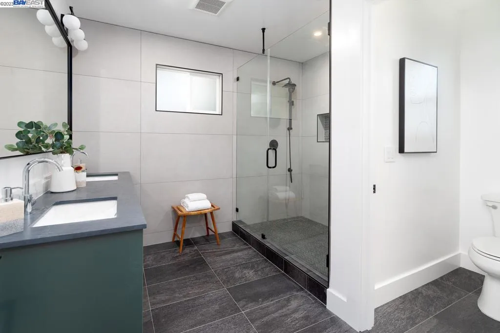 4822 Gordon St, Oakland, California 94601 home-pic-24