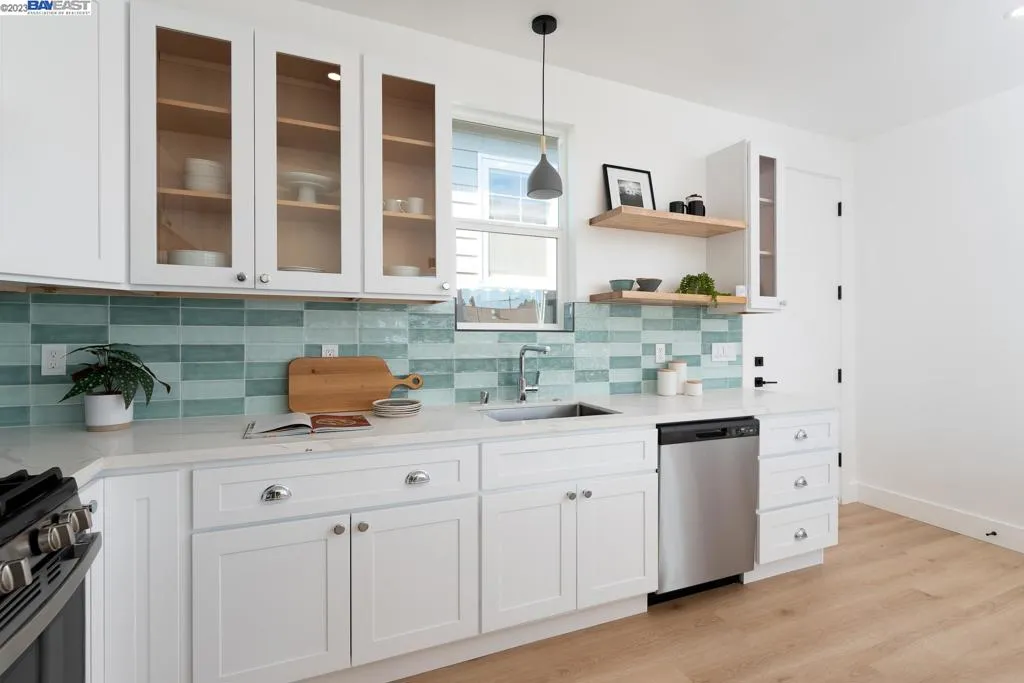 4822 Gordon St, Oakland, California 94601 home-pic-16