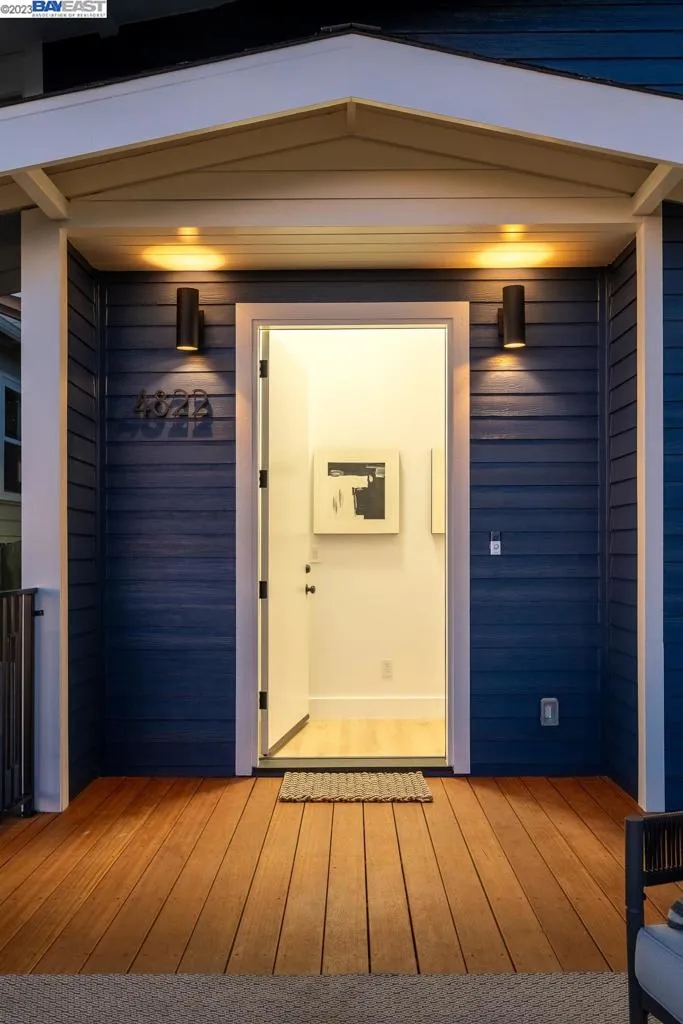 4822 Gordon St, Oakland, California 94601 home-pic-4
