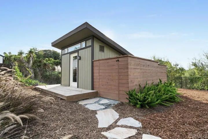 1540 Caudor Street, Encinitas, California 92024